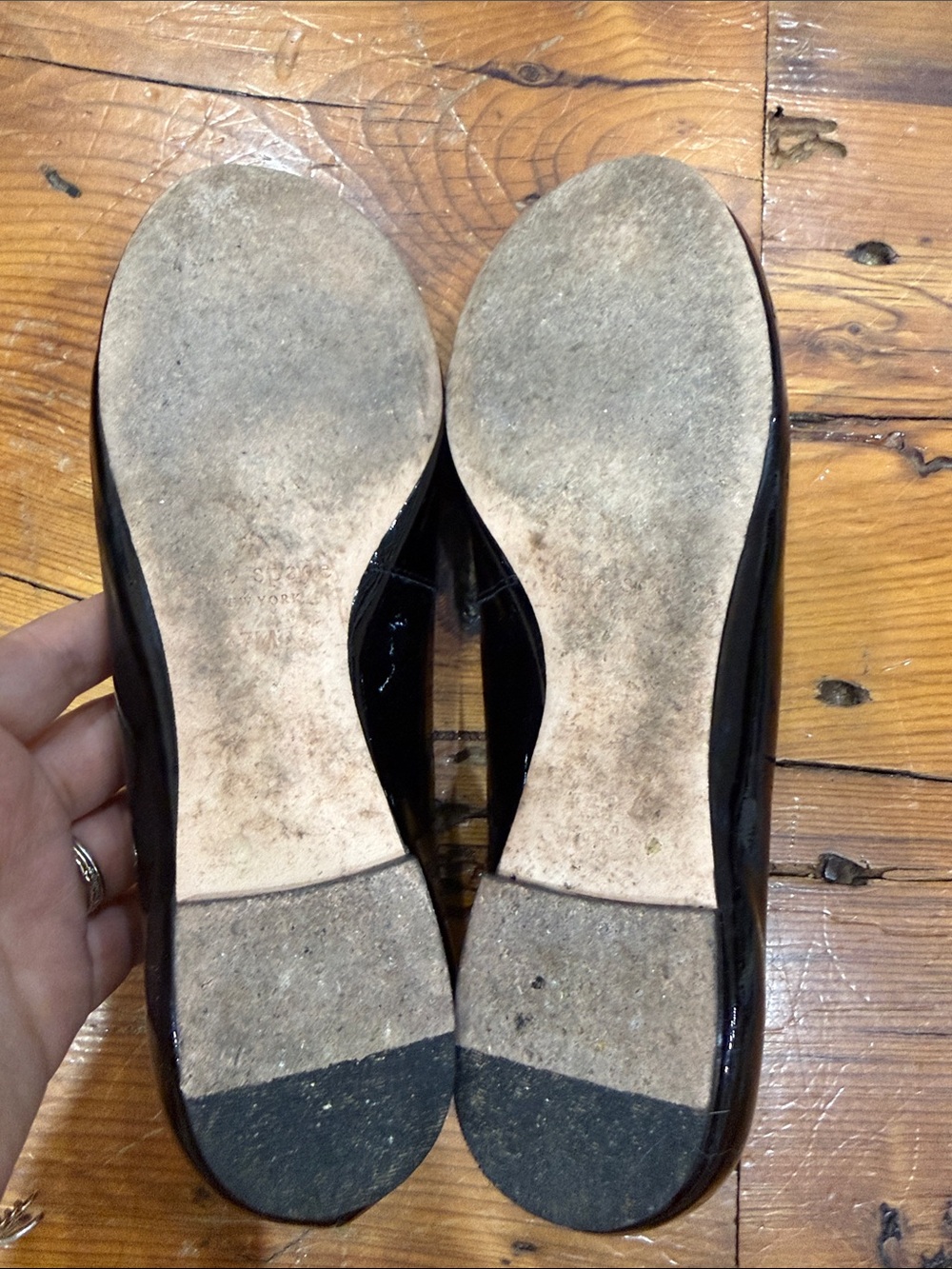 kate spade Black Patent Leather Ballet Flats with Glitter Bear Toes Size 7 M - Picture 6 of 10